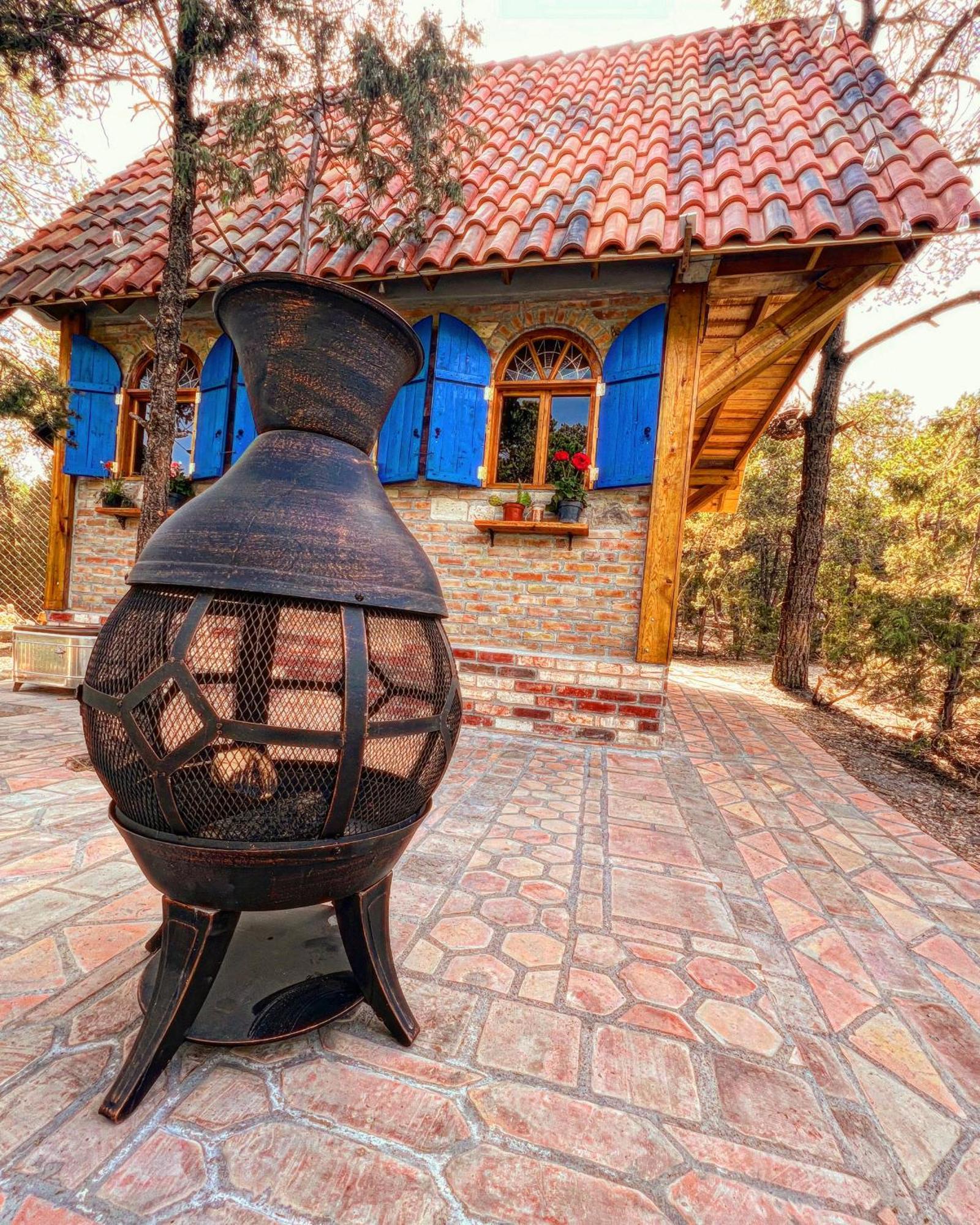 Pequena Magica Con Chimenea Interior Campsite *